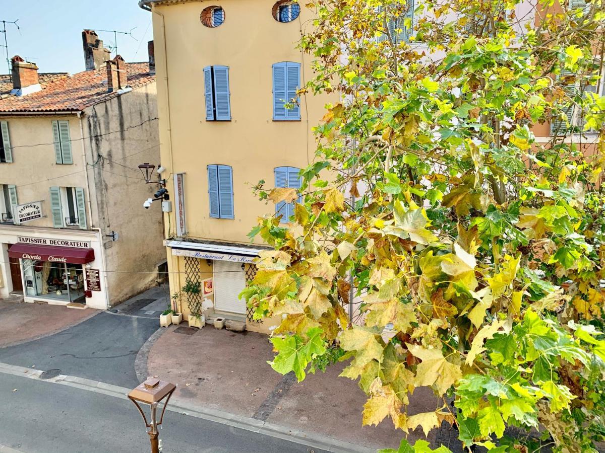 Splendide Studio Au Coeur Historique De Frejus Apartamento Exterior foto